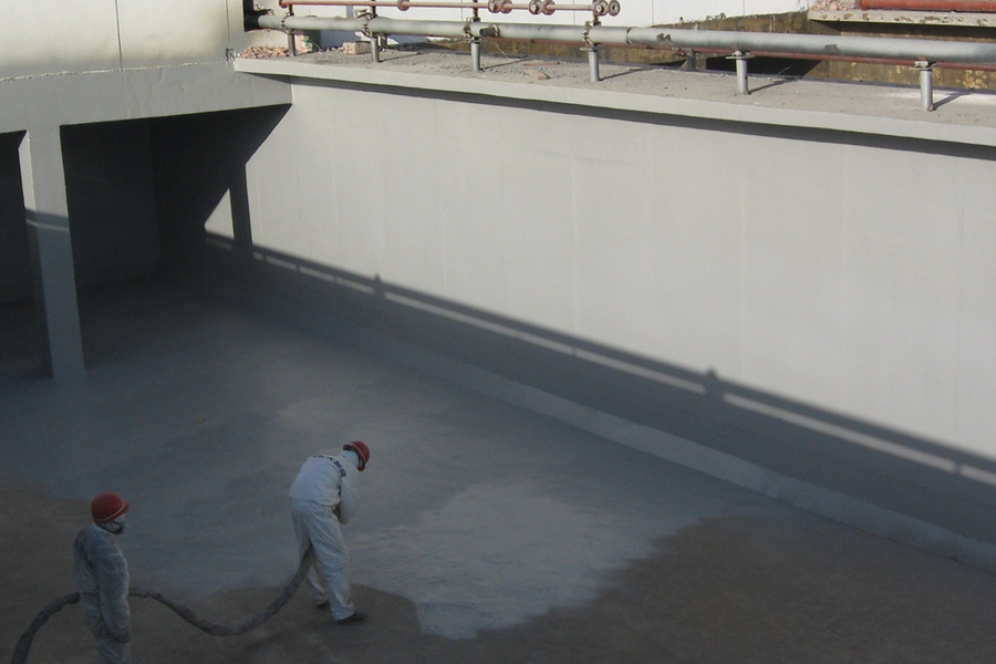 工業水池聚脲防腐噴涂機現狀(圖1) 工業水池聚脲防腐噴涂機現狀(圖1)